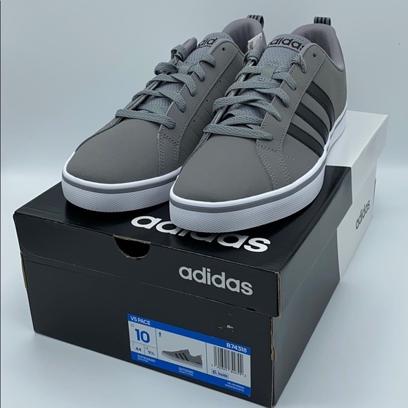 b74318 adidas